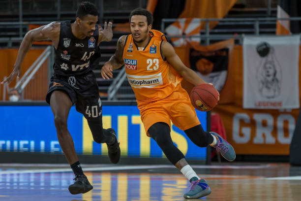 利的突破打 利的突破打